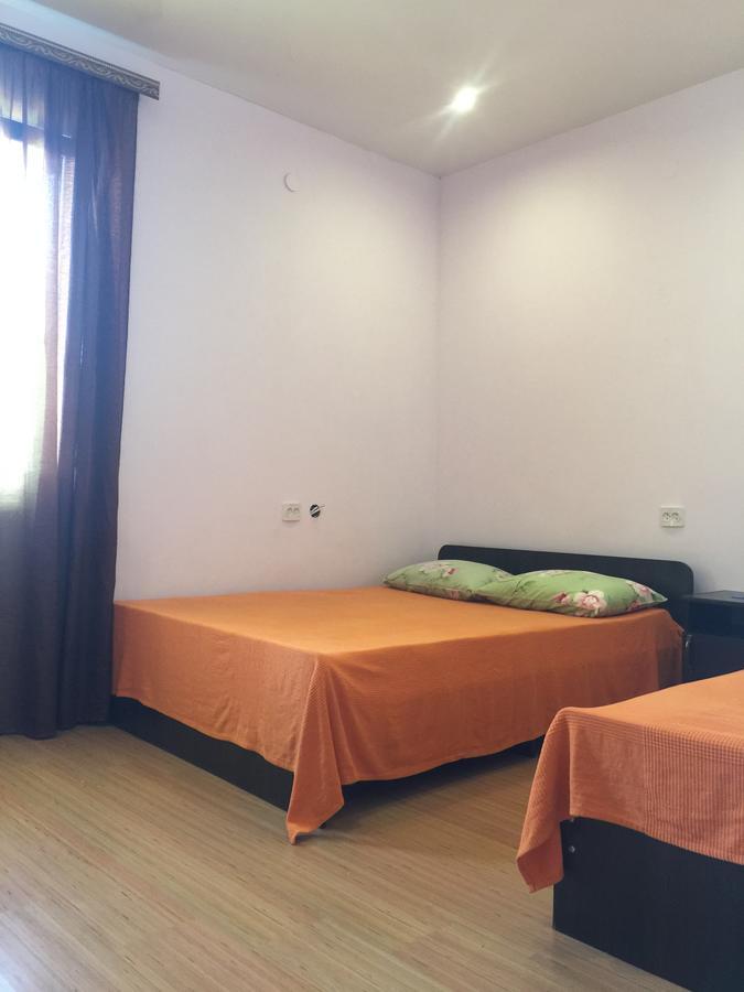 Guest House On Gagarina Varvara10 New Athos Exterior foto